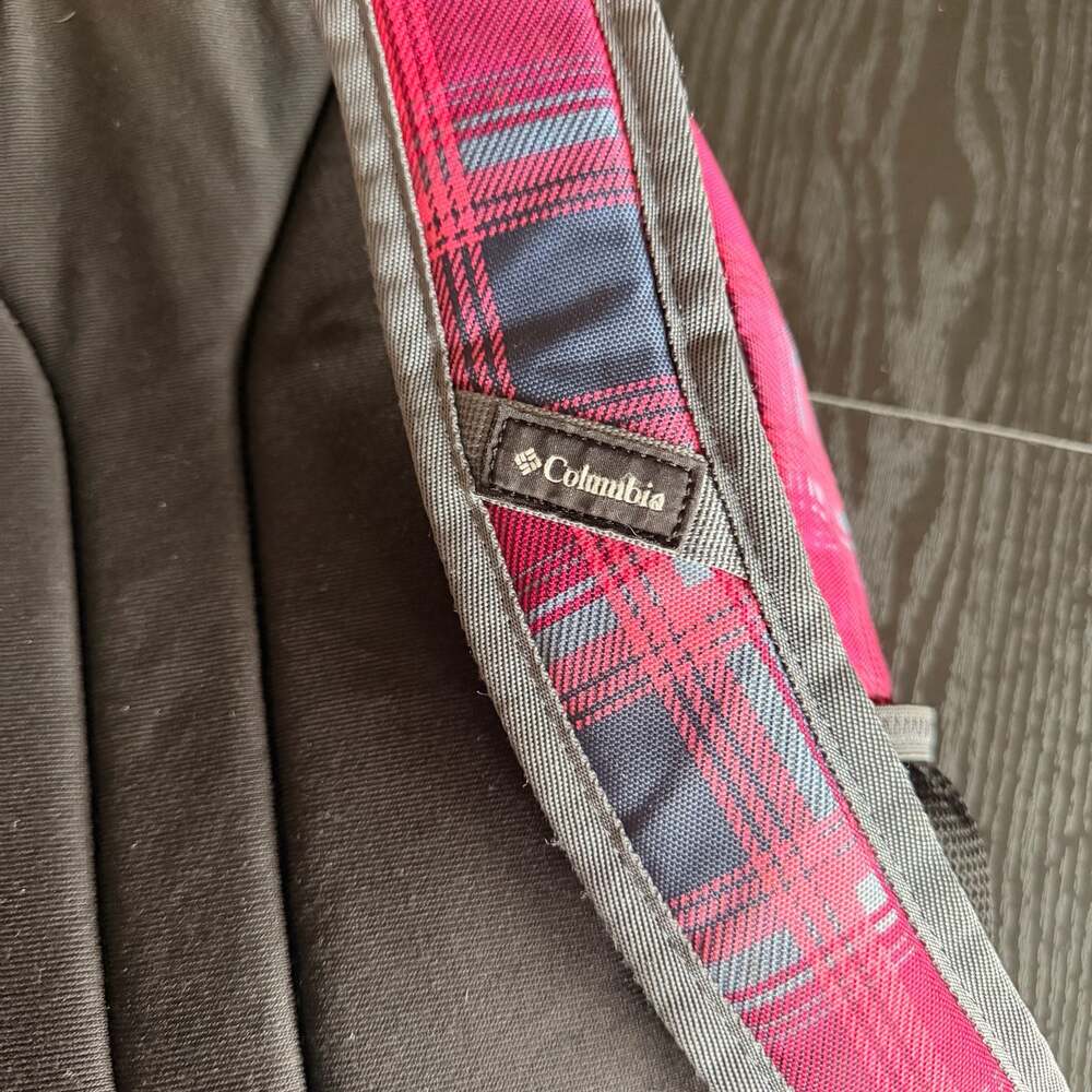 Columbia Beacon Daypack Backpack Pink Plaid Check School Hiking - Picture 4 of 9